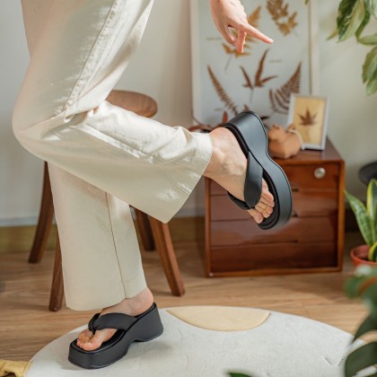 Enhanced Flip-Flops Lithe Sandals 夹脚加高拖