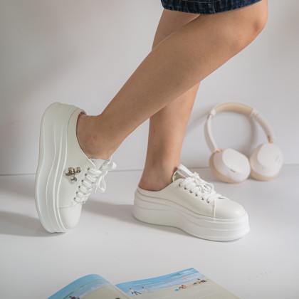 Mickey Slip On Sneakers 米奇半拖款
