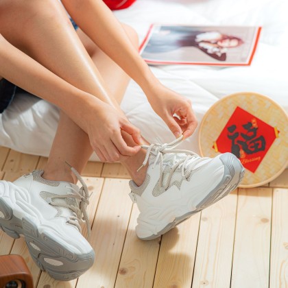 Twinkle Rhinestone Sneakers 闪闪亮老爹款
