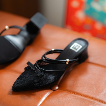 Convertible Lace Slip On Mules 蕾丝两穿款