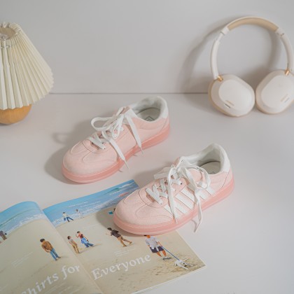 Striped Sneakers 卡其线条平底款
