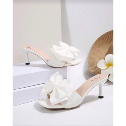 White Bow Stiletto Heels 白蝴蝶结细跟款 (Pre-order) White Bow Stiletto Heels 白蝴蝶结细跟款 (Pre-order)