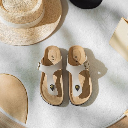 T Strap Sandals T字拖