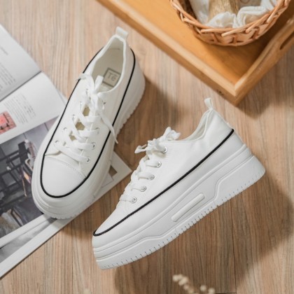 Converse Platform Sneakers 单色厚底款