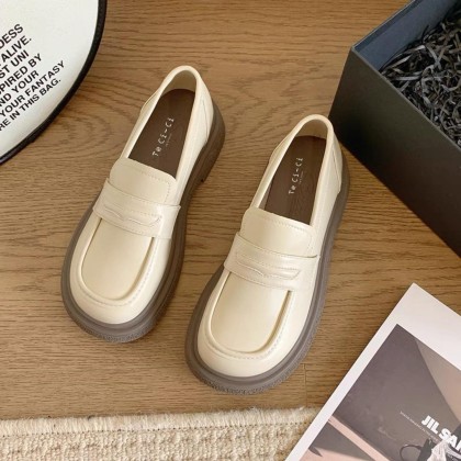 Colorblock Mary Jane Slip On 拼色玛丽款 (Pre-order) Colorblock Mary Jane Slip On 拼色玛丽款 (Pre-order)